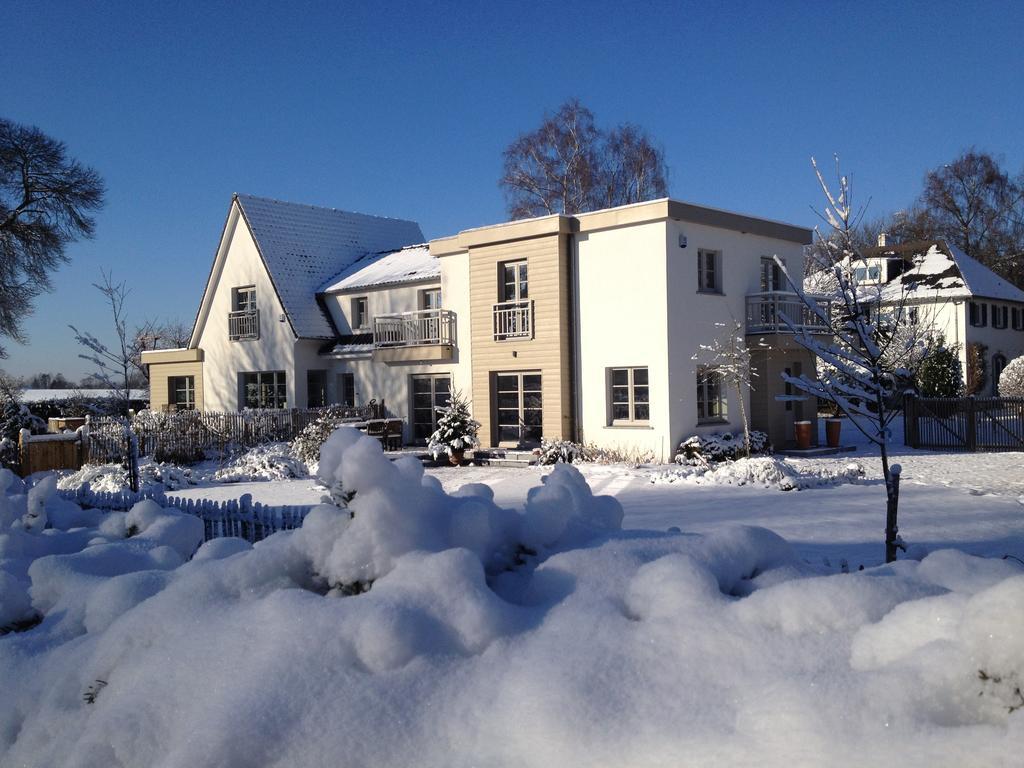Le Chataignier Hotel Wezembeek-Oppem Екстериор снимка